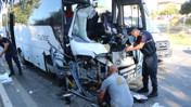 Alanya’da Tur Midibüsü ile Yolcu Midibüsü Çarpıştı: 2’si Ağır, 15 Yaralı