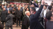 CHP'de Hareketli Saatler: Kılı&ccedil;daroğlu Destek&ccedil;ileri Genel Merkez &Ouml;n&uuml;nde