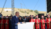 Malazgirt'te Tarihi Anlar! Cumhurbaşkanı Erdoğan'dan ‘Terörsüz Türkiye’ Vurgusu: ‘Atımızın Kuyruğunu Bağladık!’