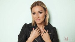 Pınar Altuğ'un 1 milyon sevinci!