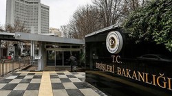 Konsolosluklarını kapatan ülkelerin büyükelçileri Bakanlığa çağrıldı