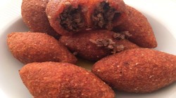 İçli köftenin en lezzetli hali. Kilis'te meğer böyle pişiriliyormuş