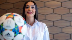 Hakeme saldırının ardından "Ellerine, kollarına, ayaklarına sağlık" paylaşımı yapan muhabir kovuldu