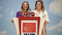 CHP Kadın Kolları Genel Başkanlığında Devir Teslim Töreni