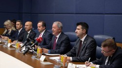 TBMM Milli Savunma Komisyonu Başkanı, Franso Senatosu Heyeti ile Toplantı Yaptı
