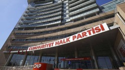 CHP'de Kriz Büyüdü! 81 İl Başkanından Kurultay Açıklaması: Özgür Özel'e Güveniyoruz