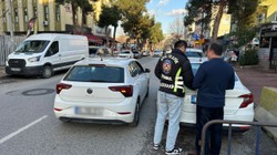 Trafiği Tehlikeye Atan İki Sürücü Polisten Kaçamadı