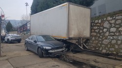 Karabük'te Faciaya Ramak Kala... Dorse Kamyondan Ayrıldı