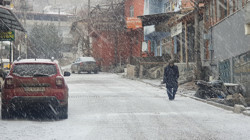 Kar Esareti Üç Kentte Hayatı Felç Etti