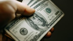 Dolar ve Euroda İbre Yukarıya Döndü