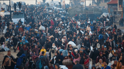 İsrail'le Rehine Krizi Çözüldü: On Binlerce Filistinli Topraklarına Doğru Yola Çıktı