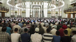 İstanbul Valiliği'nden Kamu Kurumlarına 'Cuma Namazı' Uyarısı