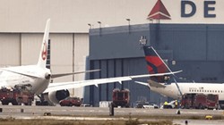 ABD'de Uçaklar Çarpıştı, Seferler Durdu