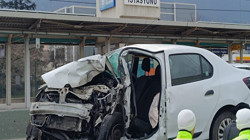 Otomobil, Metro Hattının Duvarına Çarptı! Sürücü Hayatını Kaybetti