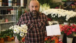 25 Yıl Çiçekçilik Yaptı, Doktora Gidince Hayatının Şokunu Yaşadı: Şimdi Mesleğini Değiştirmeye Hazırlanıyor
