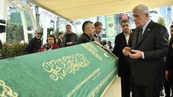 Müsavat Dervişoğlu, Milletvekili Adayı Toca'nın Cenazesine Katıldı