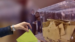 Son Ankette İki Sürpriz Birden! Siyasetten Silindi Sanılmıştı ama İlk 5’e Girdi, Tam 3 Puanlık Fark