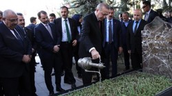 Cumhurbaşkanı Erdoğan'dan Türkeş'in Ölüm Yıl Dönümünde Mesaj