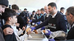 İstanbullulara Balık Ekmek Festivali, 30 Ton Dağıtıldı