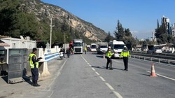 Aydın-İzmir Otoyolunda Sıkı Denetim... 11 Sürücüye Ceza