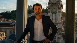 Fransa'da Belediyeye Yolsuzluk Soruşturması, Başkan Gözaltında