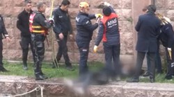 Temizlik İçin Suyu Azaltılan Porsuk Çayı'nda Ceset Bulundu
