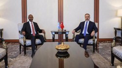 Bakan Fidan, Mohamed Nur İle Görüştü