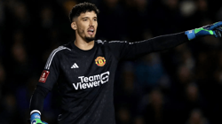 Manchester United Taraftarı Altay Bayındır İçin Çıldırdı