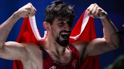 Avrupa Güreş Şampiyonası'nda Kerem Kamal Altın Madalya Kazandı