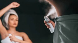 Deodorantı Böyle Sıkınca Etkisi 10 Kat Artıyor: Meğer Yıllardır Yanlış Kullanıyormuşuz