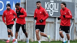 Sivasspor Kasımpaşa Maçının Hazırlıklarına Başladı