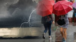 Hafta Sonu Plan Yapanlar Dikkat: Kuvvetli Yağışlar Geri Dönüyor