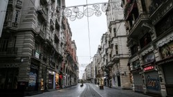 Polis Anons Yaptı: İstiklal Caddesi Kapatıldı