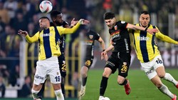 Kadıköy'de 6 Gollü Nefes Kesen Maç! Sarı Lacivertliler 90+4'te Yıkıldı