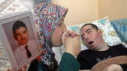13 Yıllık Sessiz Mücadele! Gözleri Hep Açıktı, Müziği Hiç Susmadı... Annesi, Halil'in Yaşadıklarını Böyle Anlattı