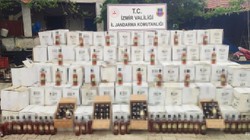 İzmir'de 3 Bin 142 Şişe Kaçak İçki Bulundu