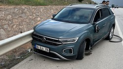 Motosikletle Otomobil Çarpıştı, 1 Yaralı