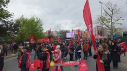 Kadıköy'de 1 Mayıs Coşkusu... On Binler Demokratik Taleplerini Haykırdı