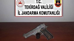 Tekirdağ'da Ruhsatsız Silah Operasyonları! Birçok Tabanca Ele Geçirildi