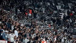 Beşiktaş'ın Efsane Golcüsü Geri Döndü, Resmi Açıklama Geldi