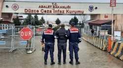 Düzce'de 11 Uyuşturucu Satıcısı Tutuklandı