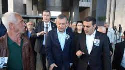 Özgür Özel'e Saldıran Selçuk Tengioğlu'nun Olaydan Önceki Görüntüleri Ortaya Çıktı