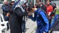 31 Yıl Önce Ölen Milli Cimnastikçi Murat Canbaş'a Büyük Vefa, Mezarı Başında Anıldı