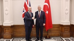 Bakan Bolat, Birleşik Krallık İş Ve Ticaret Bakanı Reynolds İle Görüştü