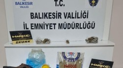 Balıkesir'de Uyuşturucu Baskını: 803 Gram Toz Esrar Ele Geçirildi