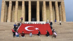 Kastamonulu Öğrenciler Anıtkabir’i Ziyaret Etti