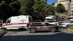 Kağıthane'de Servis Aracı Dehşeti! Kaldırımdakilere Çarptı: Ölü ve Yaralılar Var