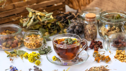 Stresten Korunmanın Doğal Yolu Bu Çaylarda Gizli! 1 Yudumu Bile Mest Ediyor