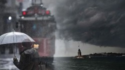 İstanbul'da Bahara Sağanak Molası! Meteoroloji Alarm Verdi: Çok Kuvvetli Geliyor