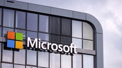 Windows 6 Bin Çalışanına Kapısını Penceresini Kapattı! İşten Çıkarma Dalgası Büyüyor